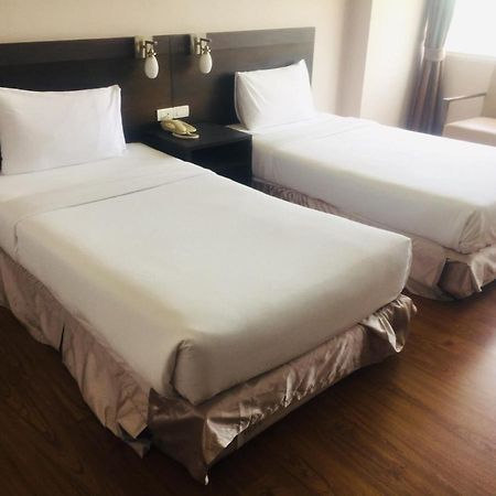 Sinkiat Buri Hotel Satun Exterior photo