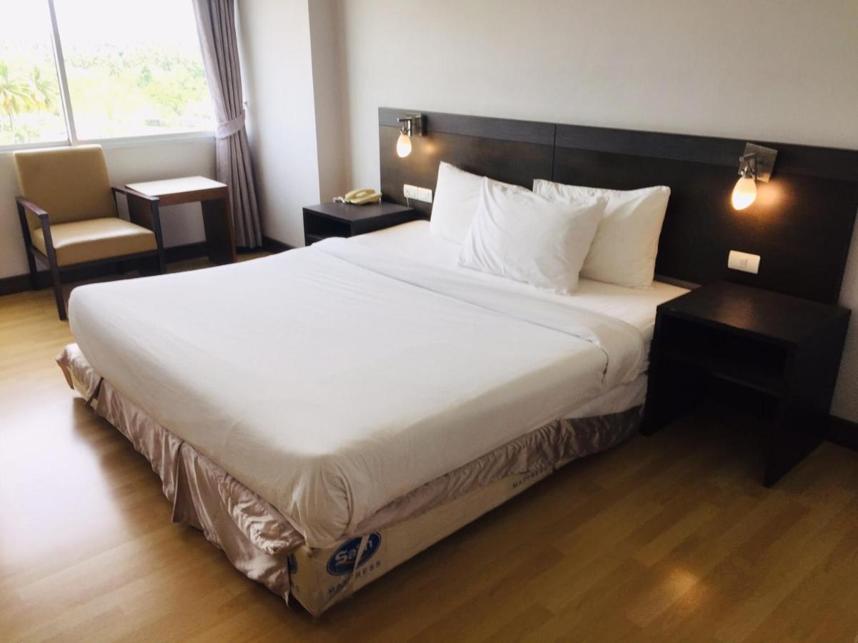 Sinkiat Buri Hotel Satun Exterior photo