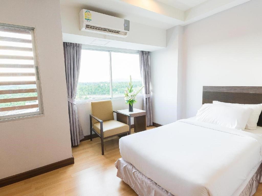 Sinkiat Buri Hotel Satun Exterior photo
