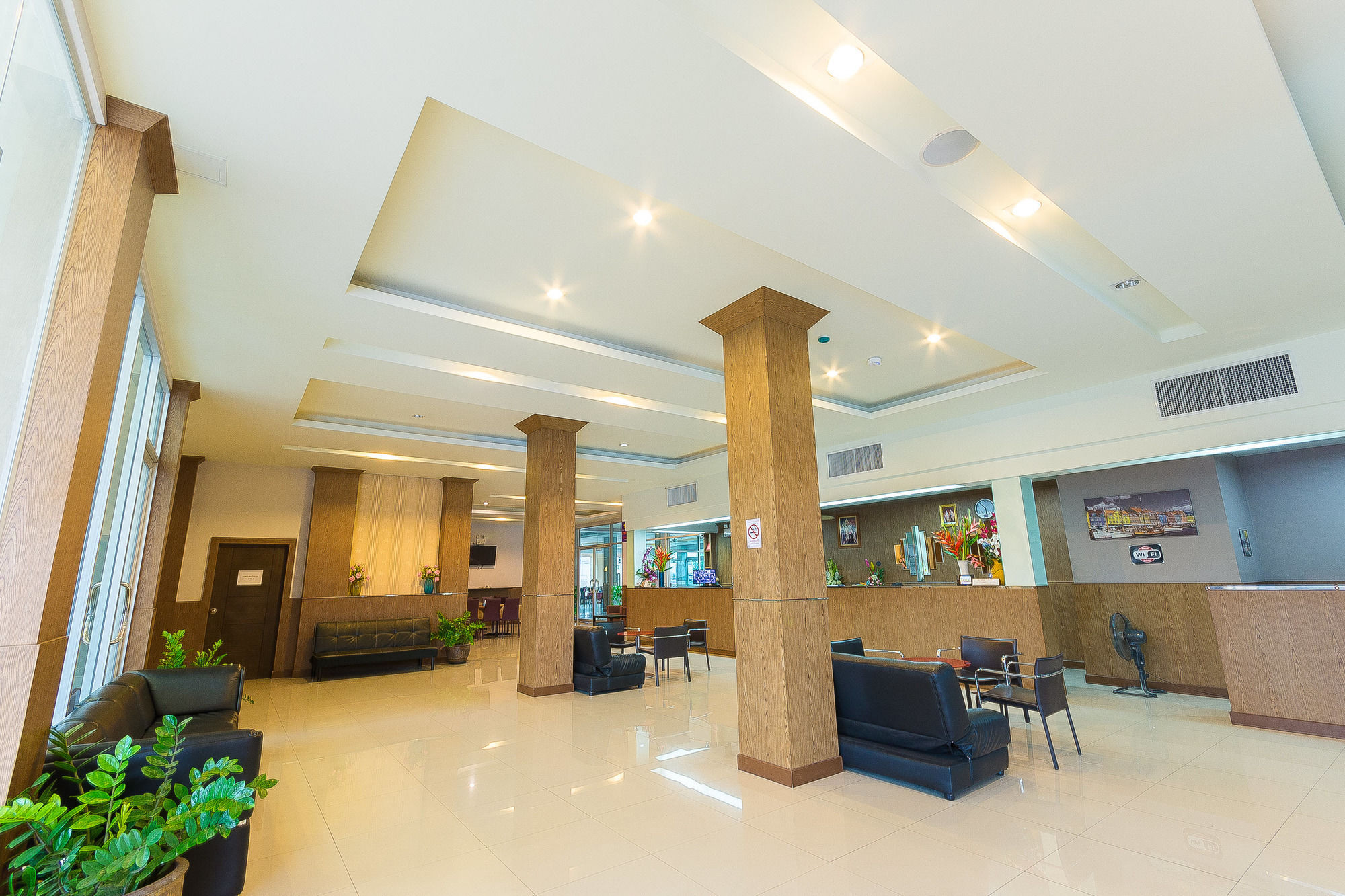 Sinkiat Buri Hotel Satun Exterior photo
