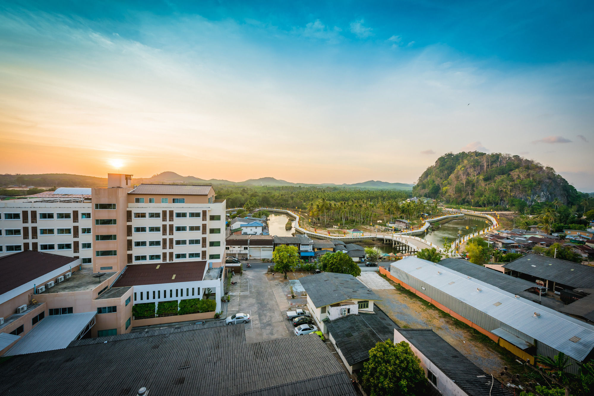 Sinkiat Buri Hotel Satun Exterior photo